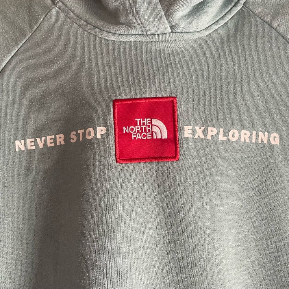 Northface Never Stop Exploring mint green/blue Hoodie with red patch - Picture 3 of 9